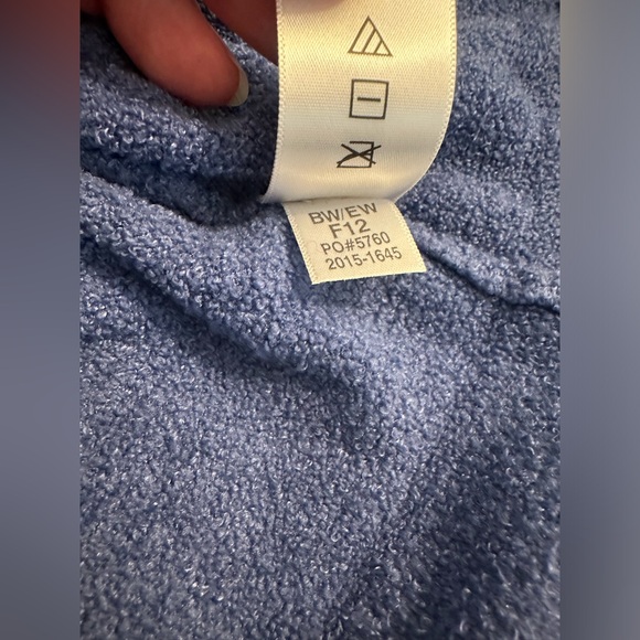 EXOFFICIO Blue 2 Toned Sweater Soft Knitt VNeck Pullover Layering Winter REI - Picture 8 of 9